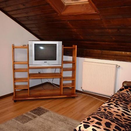 Rustic & Romantic Apartment Braszów Zewnętrze zdjęcie